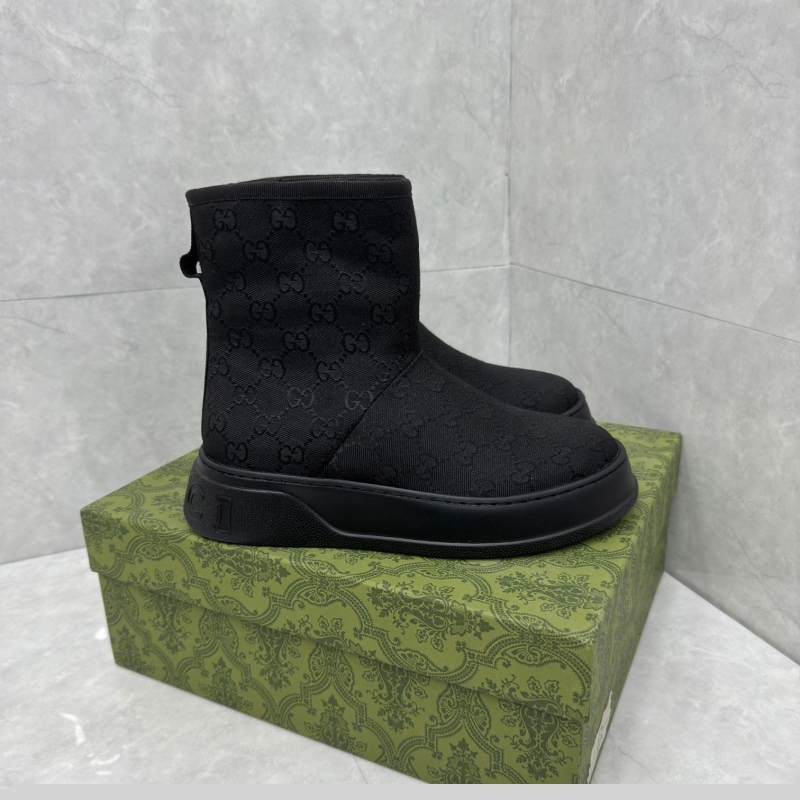G*u*i boots